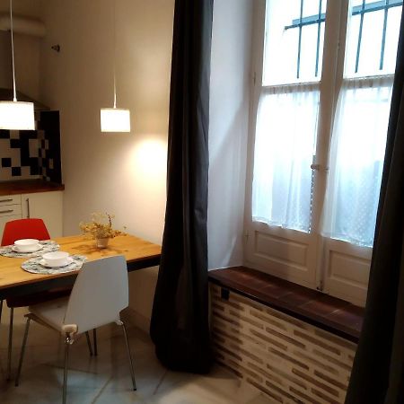 Apartamento Detrás de La Palma Sevilha Exterior foto
