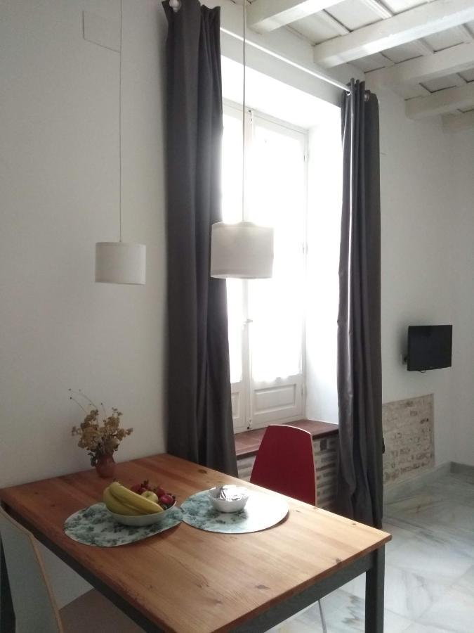 Apartamento Detrás de La Palma Sevilha Exterior foto